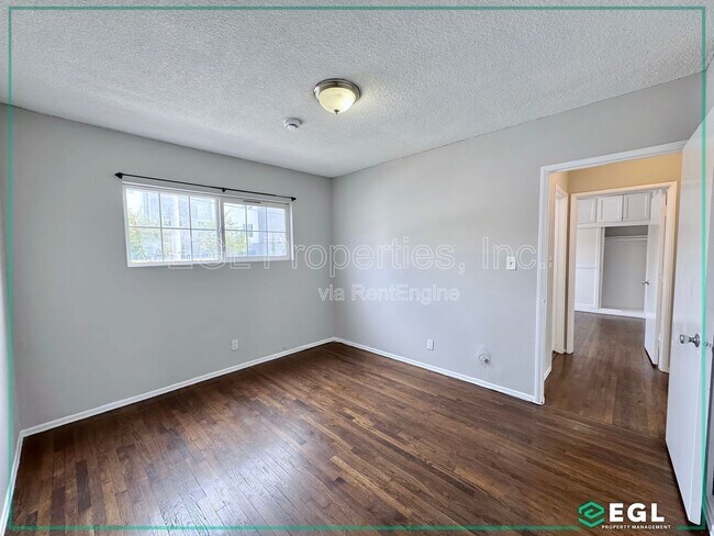 Building Photo - 11535 Sylvan St