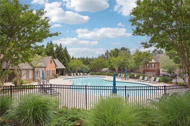 Building Photo - 13284 Warrensville Cove