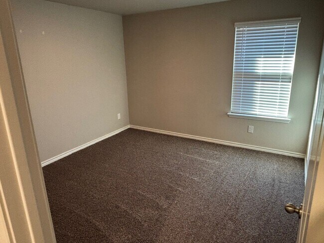 Building Photo - 7326 Tristan Dr