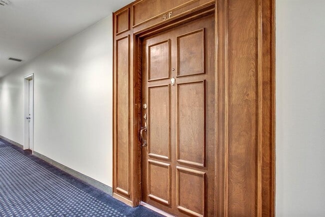 Building Photo - 1801 Lavaca St