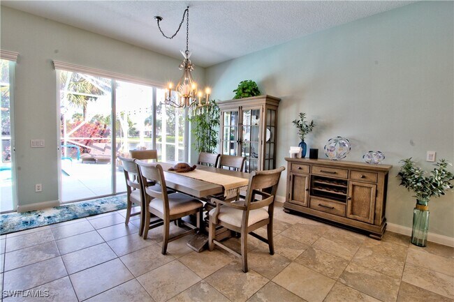 Building Photo - 7931 Valentina Ct