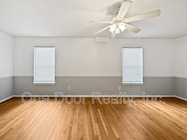Building Photo - 285 Merrimac Trail