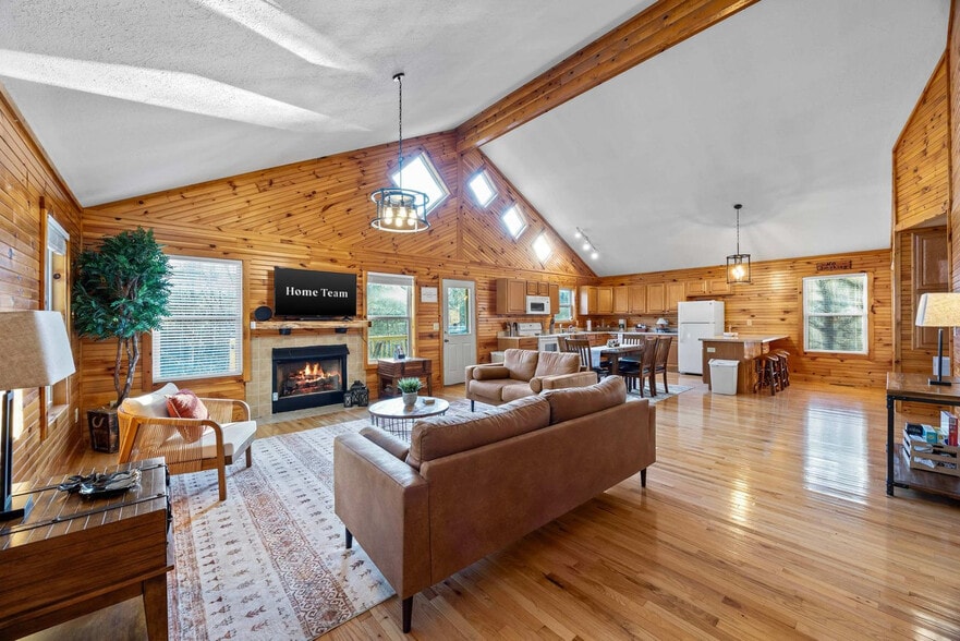 Building Photo - 65 Screech Owl Rd