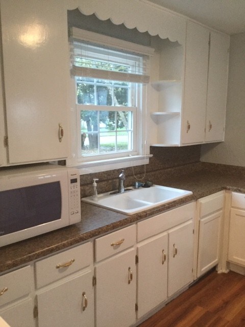 Building Photo - 1402 N Tennessee Blvd