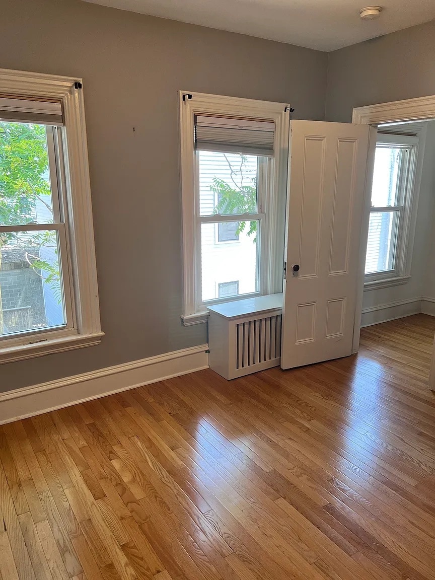2nd floor bedroom #2 - 5A Evergreen Ave