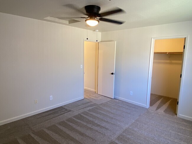 Building Photo - 2901 Snyder Ave