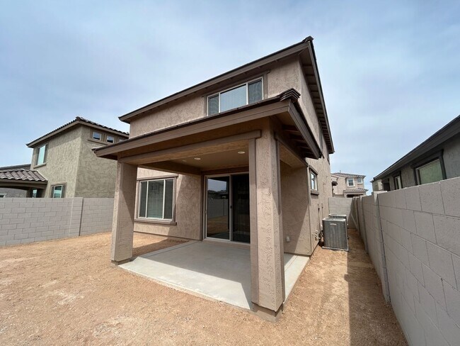 Building Photo - 17615 W San Juan Ave