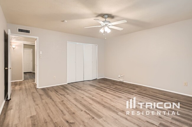 Building Photo - 6518 Greenspring Dr