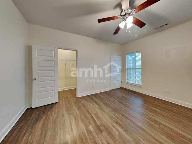 Building Photo - 5314 Tupelo St