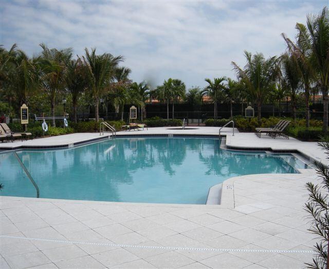 Building Photo - 4903 Midtown Ln