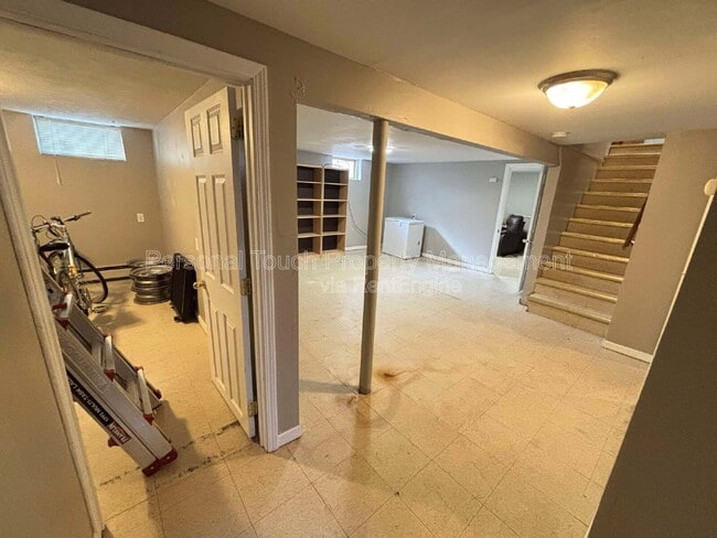 Building Photo - 1416 13th St S