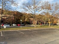 Building Photo - 9 DOVER HALL