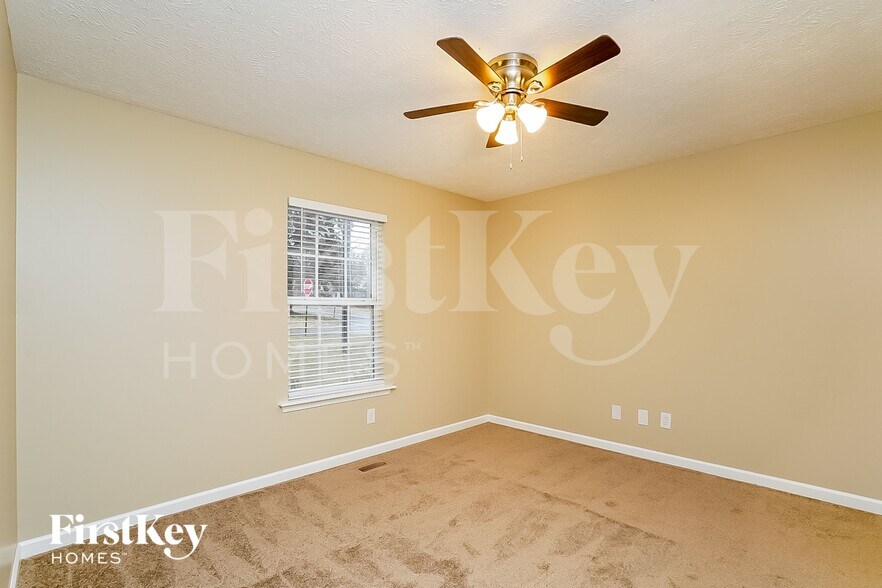 Building Photo - 1415 Tuffnell Dr
