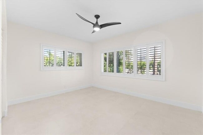 Building Photo - 1635 Seabreeze Blvd