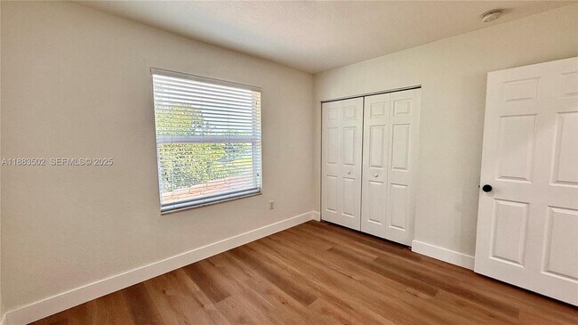 Building Photo - 13843 SW 31st St