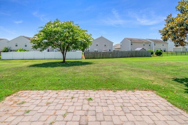 Building Photo - 2937 Westbury Ct
