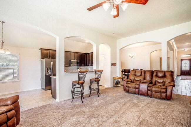 Building Photo - 1730 Wandering Hls Rd