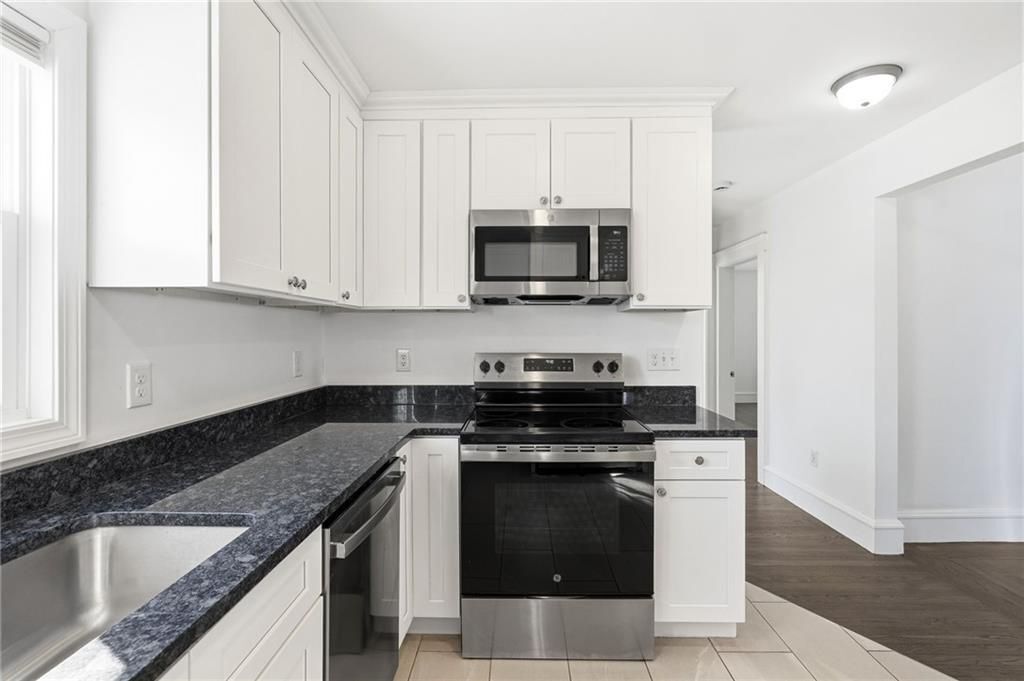 Building Photo - 1169 Chalkstone Ave