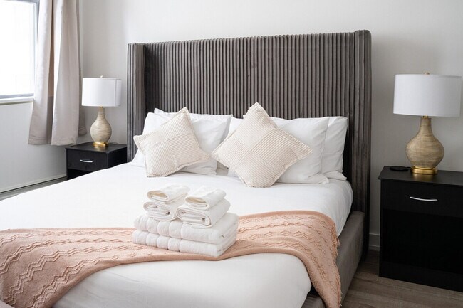 Building Photo - 134-136 Fulton Street-SI ID1058797P