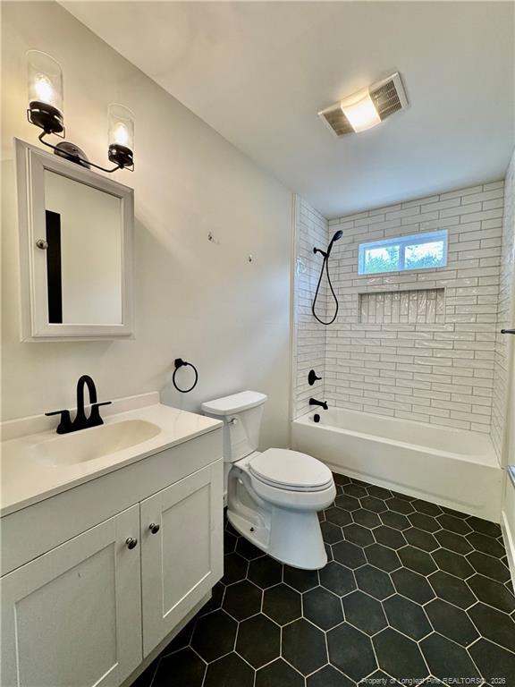 Building Photo - 313 N Moore St