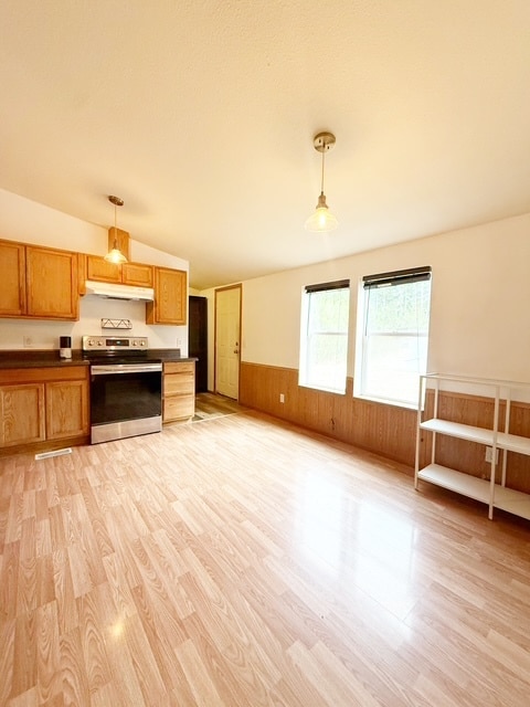 Building Photo - 10215 May Ranch Ln SW