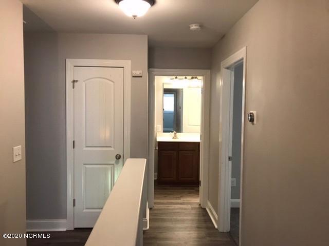 Building Photo - 36 Cherokee Dr