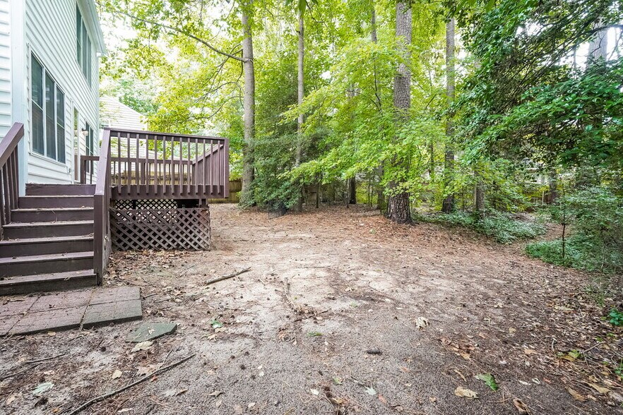 Building Photo - 4936 Bivens Dr
