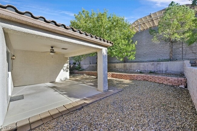 Building Photo - 1660 Rockcrest Hills Ave