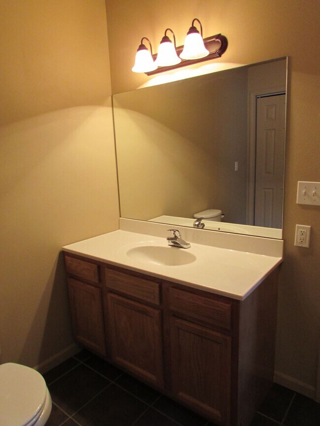 Building Photo - 16583 Hunters Ridge Ln