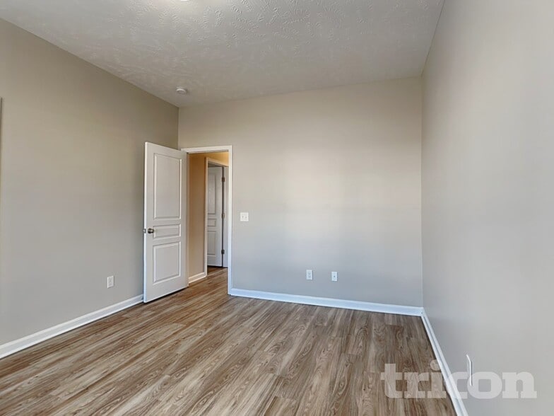 Building Photo - 57 Battery Way