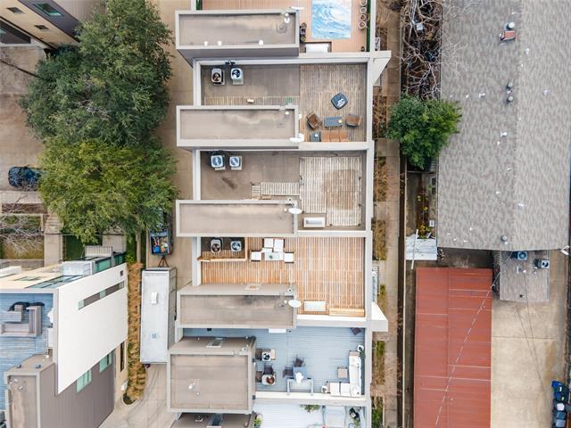 Building Photo - 4111 Newton Ave