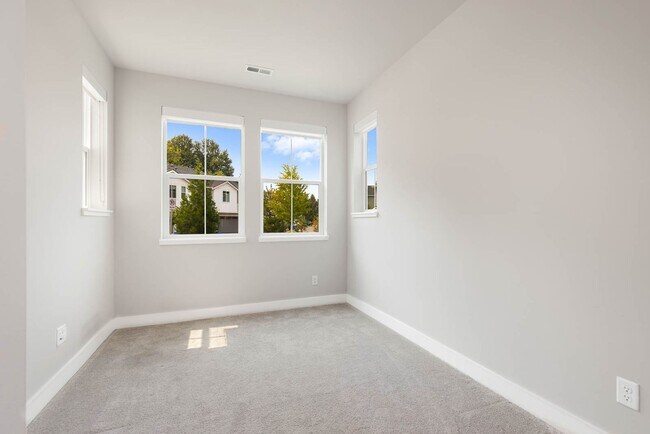 Building Photo - Beautiful River Trail 3 Bedroom Craftsman with Designer Kitchen & Spa-Inspired Primary Suite