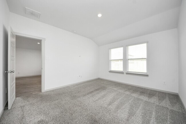 Building Photo - 7806 Cattleman Vly Dr