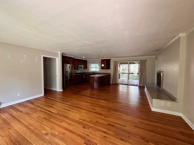 Building Photo - Exclusively Offered By Muse Realty, LLC