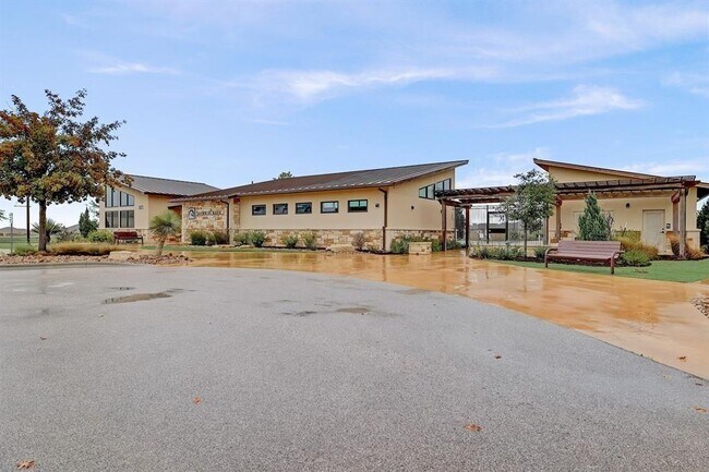 Building Photo - 124 Lasino Dr