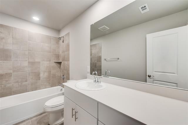 Building Photo - 1508 Mineral Pt Pl