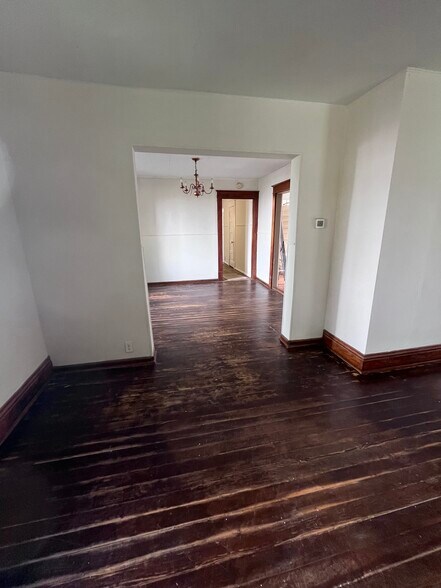 Building Photo - 4416 Innes Ave