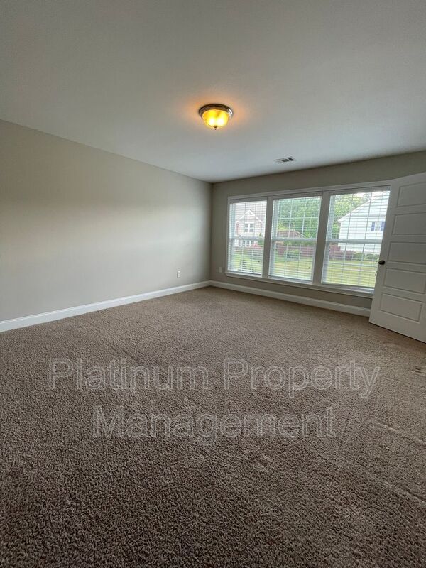 Building Photo - 1805 Warrington Way