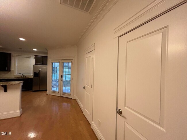 Building Photo - 1045 Philpott Dr