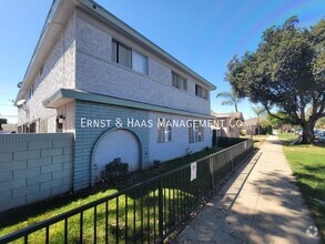 Building Photo - 1567 Stanton Pl