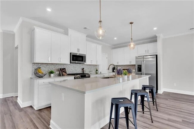 Building Photo - 6290 Bracken Brown Dr