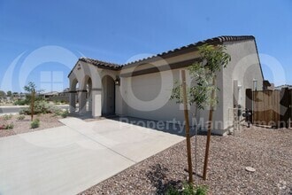 Building Photo - 8805 W Windsor Blvd