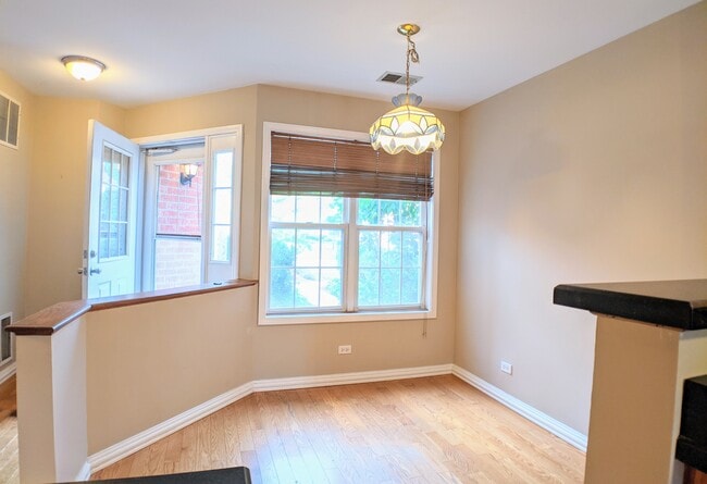 Building Photo - 1504 Thornfield Ln