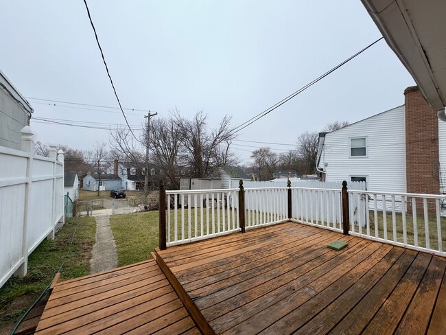 Building Photo - Charming 3 Bed/1.5Bath in Parkville, MD!