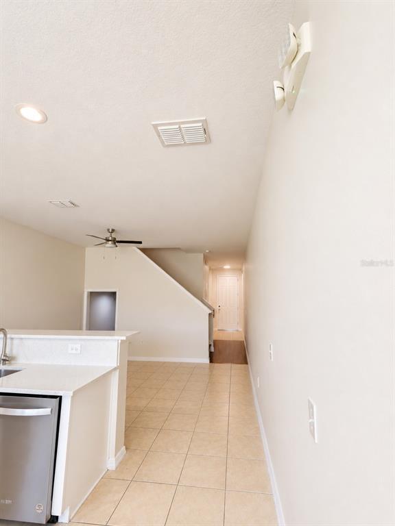 Building Photo - 5269 Paradise Cay Cir