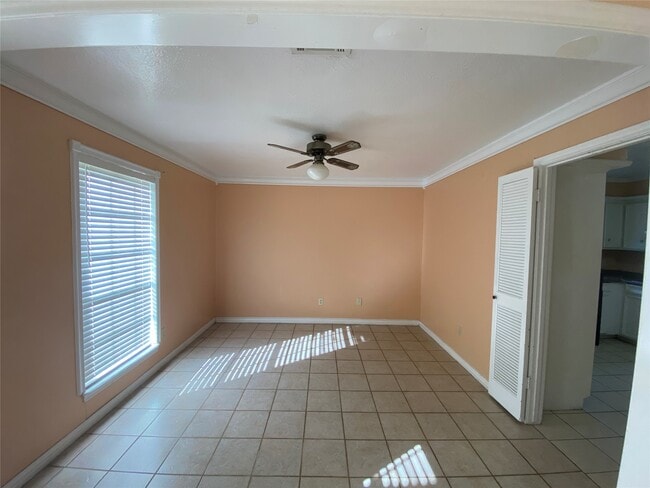 Building Photo - 14706 Woodward Gardens Dr