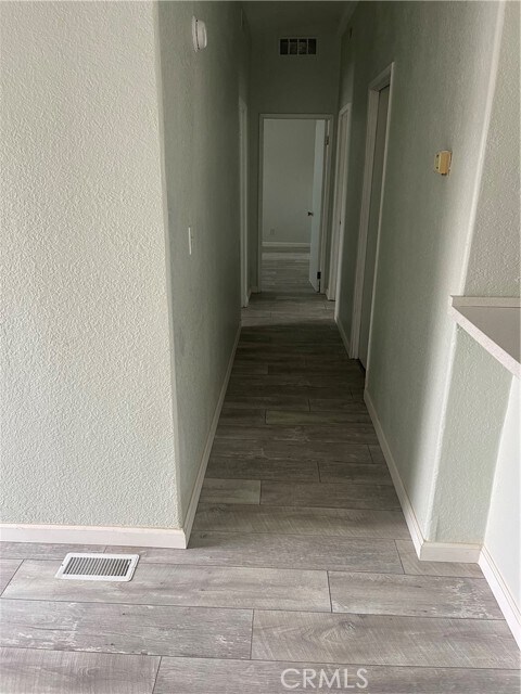 Building Photo - 33137 Haddock St