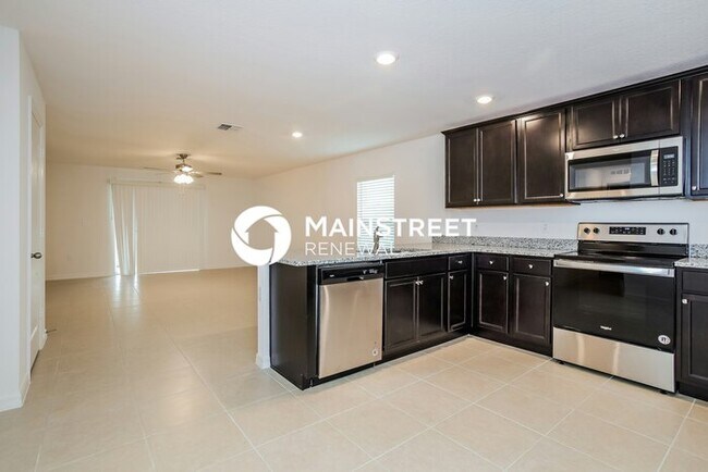 Building Photo - 4 Bedroom Pet-Friendly Home in Dundee, FL ...