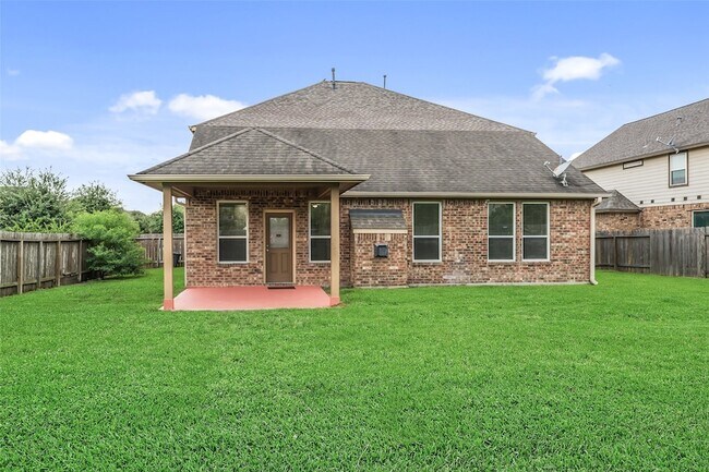 Building Photo - 24213 Nichols Trace Dr