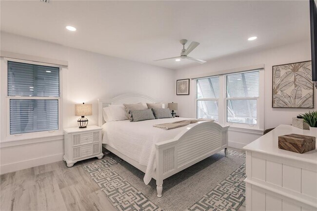 Building Photo - 6042 W Peppertree Way